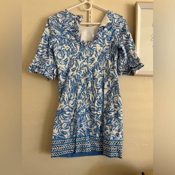 Fitted Lilly Pulitzer Dress - Picture 2 of 6